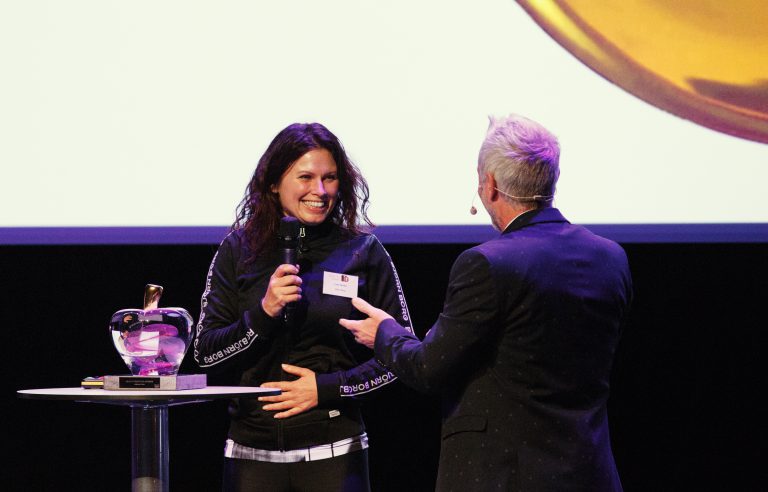 Björn Borg HR Director Lena Nordin accepting the award